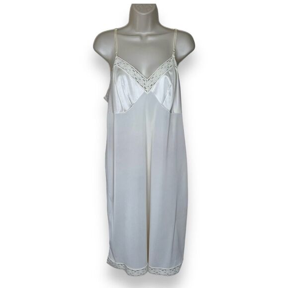 Vintage 70s 80s Vanity Fair Full Slip Lace Trim Cream Beige Women 40-42 Made USA - Picture 1 of 12